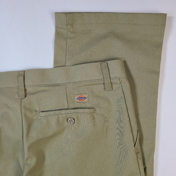 Dickies Pants Khaki Straight Leg for Women, Size 10 - Picture 13 of 13